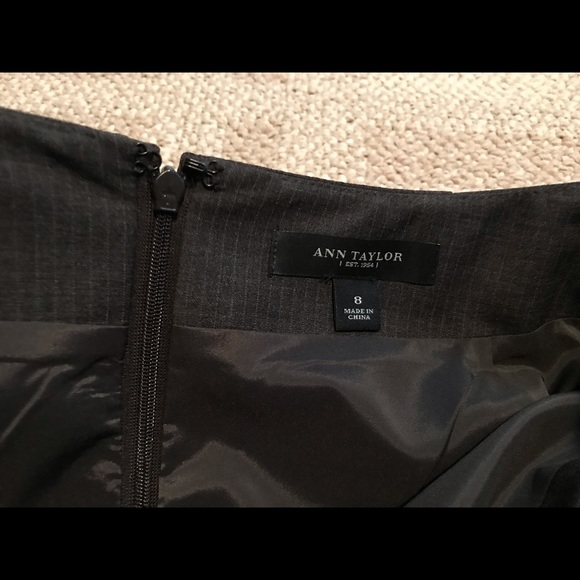 Ann Taylor two piece pinstriped suit❣️ - Picture 7 of 8